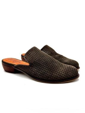 Latigo Ilka2 Perforated Suede Mules Shoes Dark Olive Size 7.5